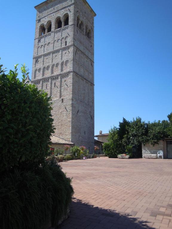 Il Turrione Lägenhet Assisi Exteriör bild