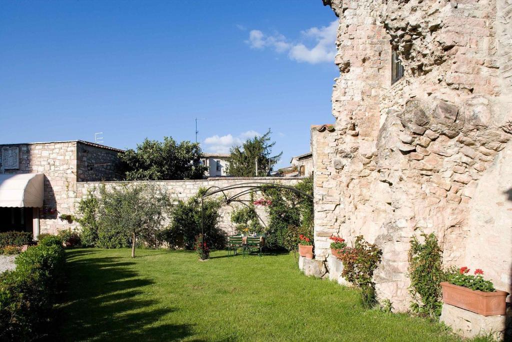 Il Turrione Lägenhet Assisi Exteriör bild